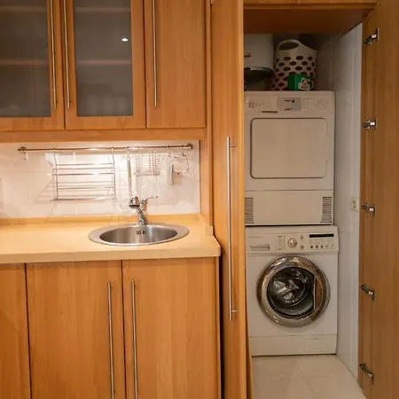 Διαμέρισμα 4 Bedroom Close By In Fuengirola